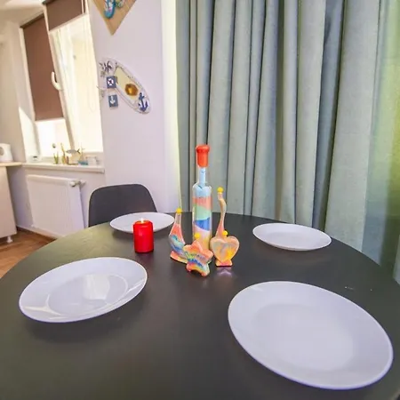 Apartament Two Steps Apartment *